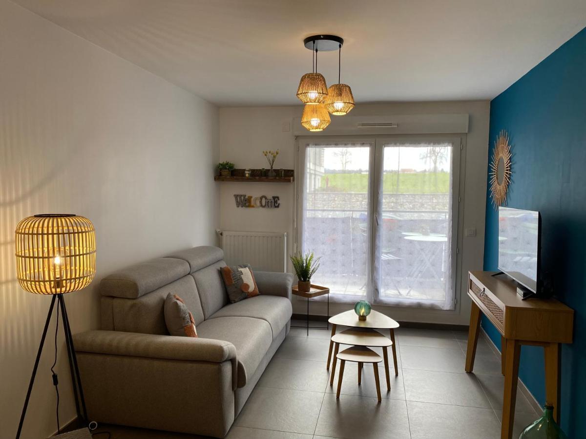 Bel Appartement lumineux à 5 minutes d'Annecy Seynod Esterno foto